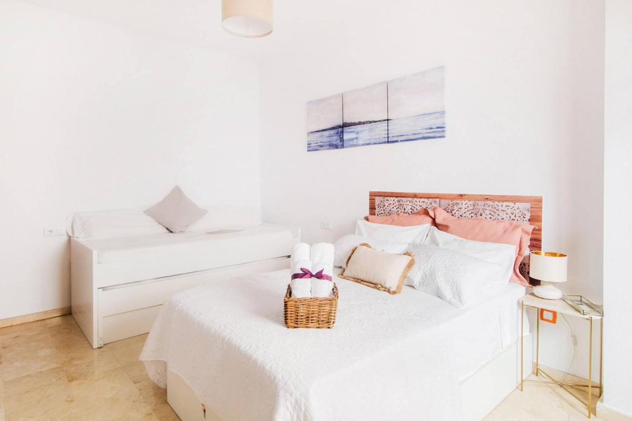 Compas Suites Málaga Eksteriør billede